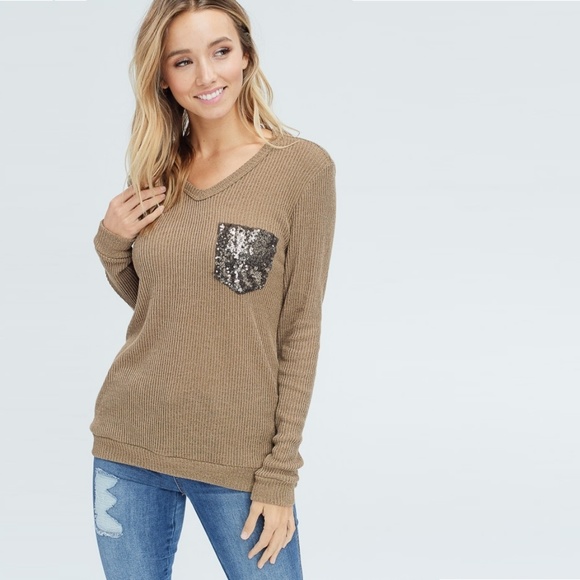 🔃 Mocha Sequin Pocket Top 21003 - Picture 2 of 5